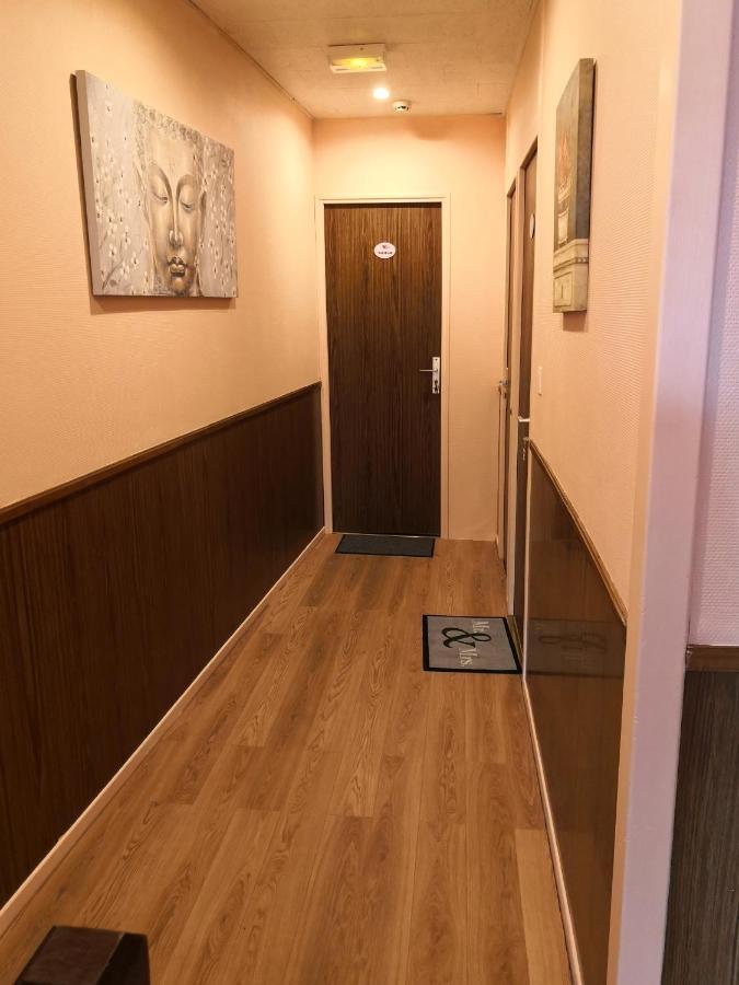 La Ruche Cantalienne Saint-Etienne-de-Chomeil Exteriör bild